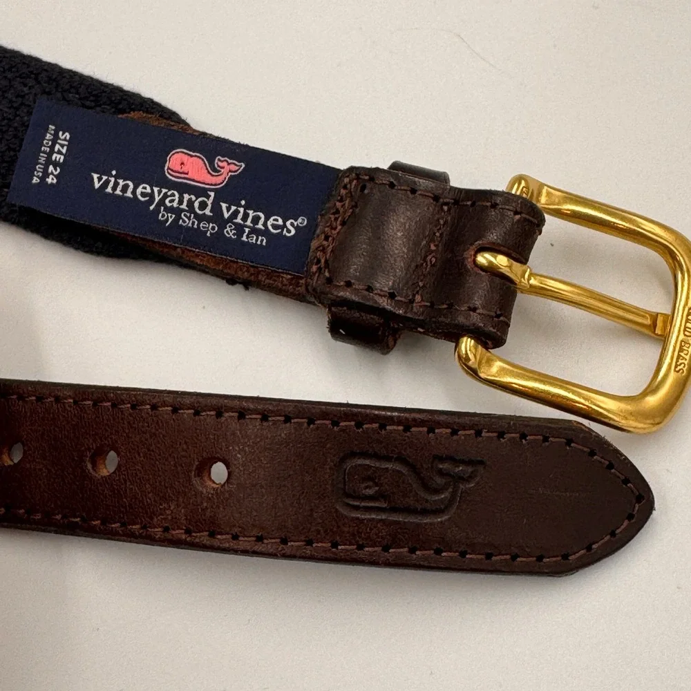 Vineyard Vines Kids Bright Pink Crab Canvas Leather Club Belt Size 24 USA Boys